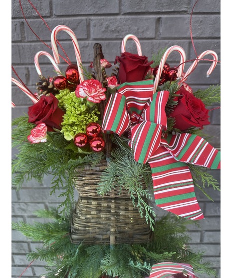 CANDY CANE BASKET